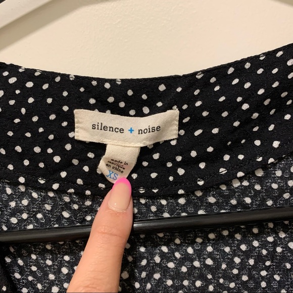 Silence + Noise Polka Dot Tie-Front Button Blouse - Picture 5 of 6